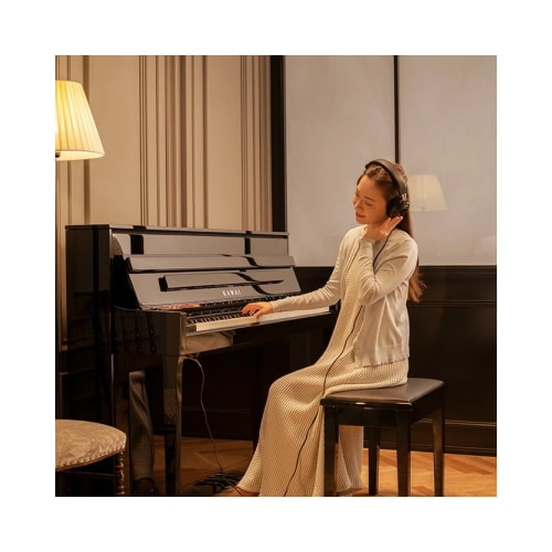 カワイハイブリットピアノ NV6